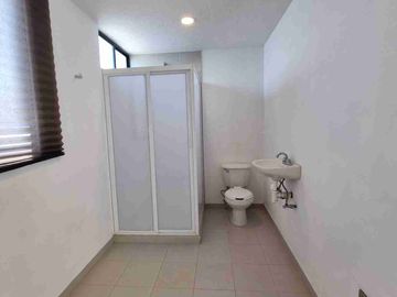 CASA EN VENTA EN ESQUINA EN LOMAS DE ANGELOPOLIS, PUEBLA