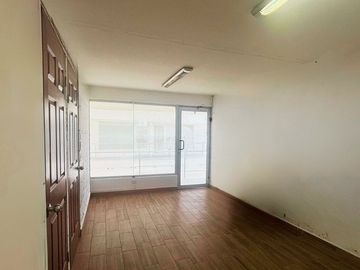 Local Comercial en renta en San Pedro Garza Garcia, Ave. Vasconcelos, Col. Mirasierra