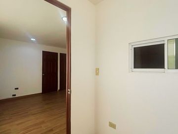 Local Comercial en renta en San Pedro Garza Garcia, Ave. Vasconcelos, Col. Mirasierra