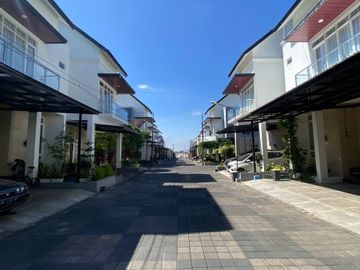 Dijual Murah Rumah Bagus dalam Perumahan di Karangploso Malang