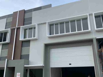 Brand New Gudang 2 Lantai Era Prima Industrial Tangerang Kota