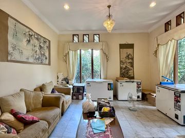 Jual Rumah Mewah Siap Huni di Kemang, Jakarta Selatan - Private Pool