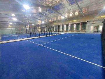 Sewa Ruang Usaha dalam Lapangan Padel di Dekat Taman Kopo Indah