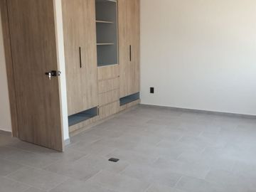 Casa en venta en Terrasoles con roof garden. Cerca del Aeropuerto
