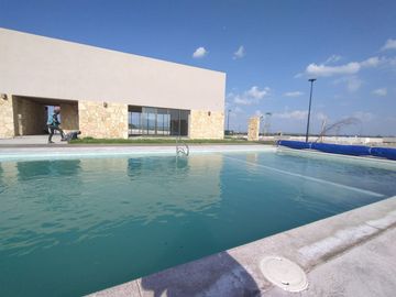 Casa en venta en Terrasoles con roof garden. Cerca del Aeropuerto