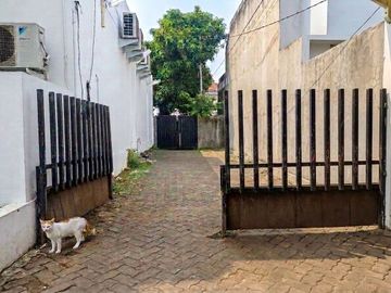 Dijual Ruang Usaha + Rumah Di Cihanjuang, Cimahi