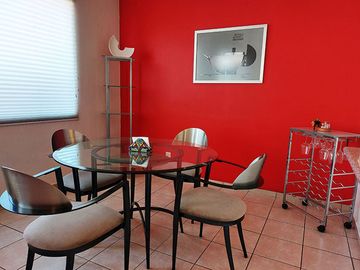 Departamento amueblado en RENTA - Milenio III, con jardín privado