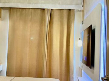 Fully Furnished 1 Bedroom Unit at BE Residences with WIFI and TV
