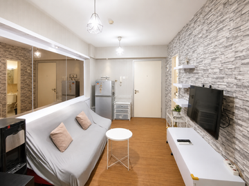 Dijual 2BR 43m2 Green Bay Pluit Bayview – Modern Scandinavian Industrial Design, Walking Distance ke Baywalk Mall Good Deals