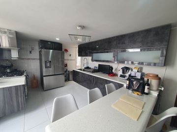 Venta de Casa Residencial en el Fracc. El Mirador