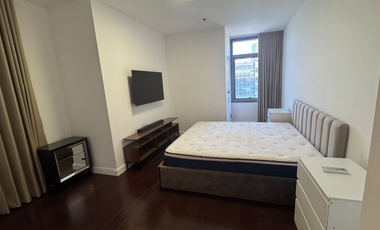 For Lease 3BR with Special Balcony in The Suites