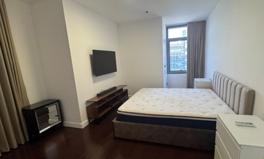 For Lease 3BR with Special Balcony in The Suites