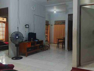 Rumah Strategis, Siap Huni di Bintara Bekasi