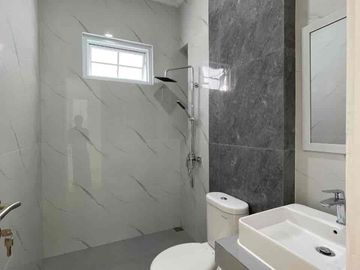 BRAND NEW AMERICAN CLASSİC HOUSE LEBAK BULUS JAKARTA SELATAN