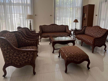 Semi Furnished 5BR House and Lot For Sale/Rent in Ayala Alabang