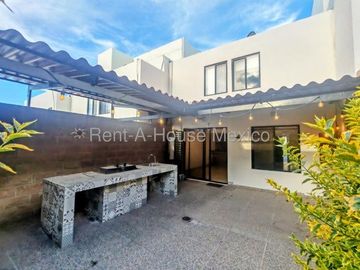Casa con ároof garden, amenidades, 3 recámaras - RENTA, Zibatá