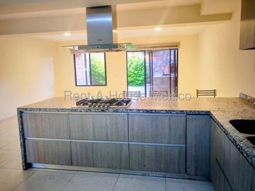 Casa con ároof garden, amenidades, 3 recámaras - RENTA, Zibatá