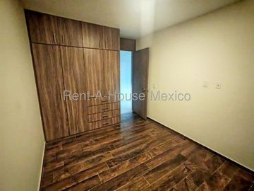 Casa con ároof garden, amenidades, 3 recámaras - RENTA, Zibatá