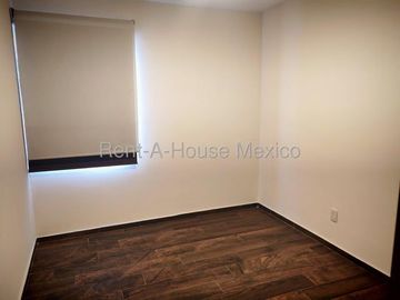 Casa con ároof garden, amenidades, 3 recámaras - RENTA, Zibatá