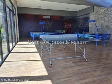 Casa con ároof garden, amenidades, 3 recámaras - RENTA, Zibatá
