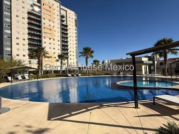 Departamento amueblado, 3 recámaras, amenidades - RENTA, Santa Fe Juriquilla