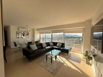 Departamento amueblado, 3 recámaras, amenidades - RENTA, Santa Fe Juriquilla