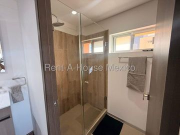 Departamento amueblado, 3 recámaras, amenidades - RENTA, Santa Fe Juriquilla