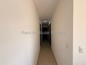 Departamento amueblado, 3 recámaras, amenidades - RENTA, Santa Fe Juriquilla