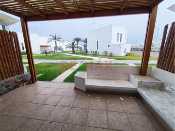 Venta De Casa De Playa En Condominio Asia Del Mar - (Km 108)