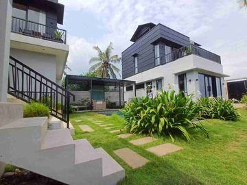 Brand New Villa Direct Accsess to Gianyar Beach