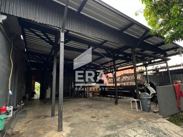 DIJUAL KANTOR STRATEGIS DEKAT MALL BASSURA – LAHAN LUAS & POTENSI INVESTASI TINGGI