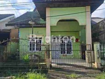 DIJUAL RUMAH DENGAN HARGA DIBAWAH STANDART LOKASI BDS
