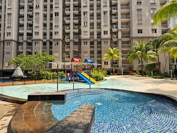 Jarang Ada! Disewa 2BR Unfurnished Royal Mediterania Garden Residences Royal Medit, terkoneksi Central Park & Taman Tribeca Podomoro City Jakbar