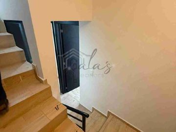 CASA TIPO TOWNHOUSE CON ROOF!