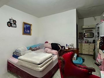 Ss.3265 - Murah !! Dijual Rumah Siap Huni 12x22,42 Jalan 2 Mobil Hadap Barat di Cipinang Elok