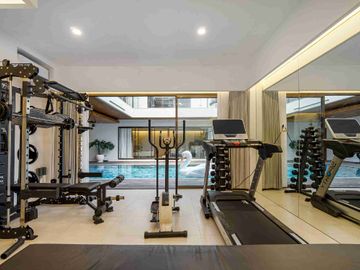 Premium Modern Luxury Villa di Area Seminyak Kuta
