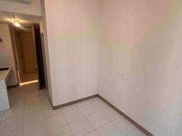 Disewakan Apartemen Tokyo Riverside Pik2 studio kosong ac 12jt/thn
