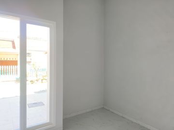 GANG TERDEPAN, BARU GRESS RUMAH GUNUNG ANYAR EMAS RUNGKUT SURABAYA TIMUR. DEKAT MEDOKAN AYU, WONOREJOMERR, TOL, UPN, Dsb (INDEN)
