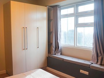 1-BEDROOM UNIT FOR SALE | KROMA TOWER MAKATI