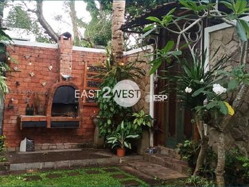 Jual Rumah Artistik Minimalis Kolonial Etnik Virginia Lagoon BSD City - Tangerang Selatan