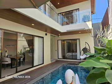 Brand New Luxury Villa di area Seminyak Kuta