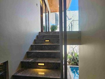 Brand New Luxury Villa di area Seminyak Kuta