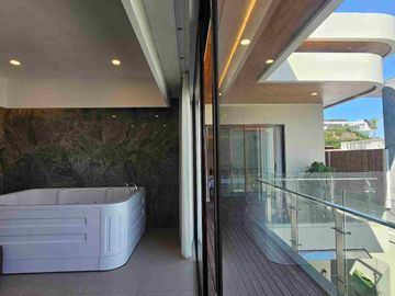 Brand New Luxury Villa di area Seminyak Kuta