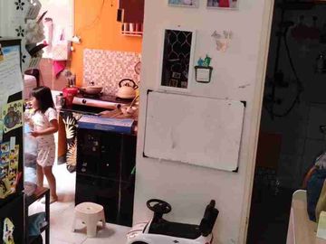 Rumah Siap Huni, Semi furnished, bebas banjr di Cluster Kiana Bintara, bintara jaya, bekasi barat