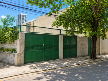 Makati City 234 sqm. Commercial Lot for Lease