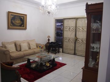 Rumah siap huni di Cempaka Putih Tengah - Jakarta Pusat