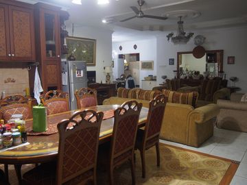 Rumah siap huni di Cempaka Putih Tengah - Jakarta Pusat