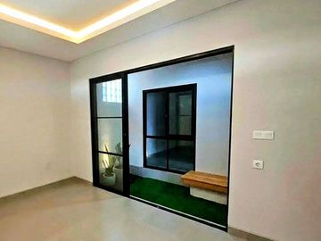 [AMR-043.NRD] Disewakan Rumah Minimalis Modern Bergaya Villa Brand New