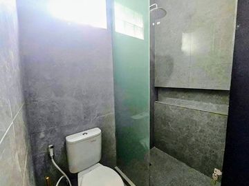 [AMR-043.NRD] Disewakan Rumah Minimalis Modern Bergaya Villa Brand New