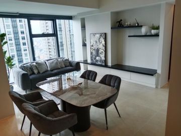 FOR LEASE: 2 Bedroom Unit in Grand Hyatt - North Tower